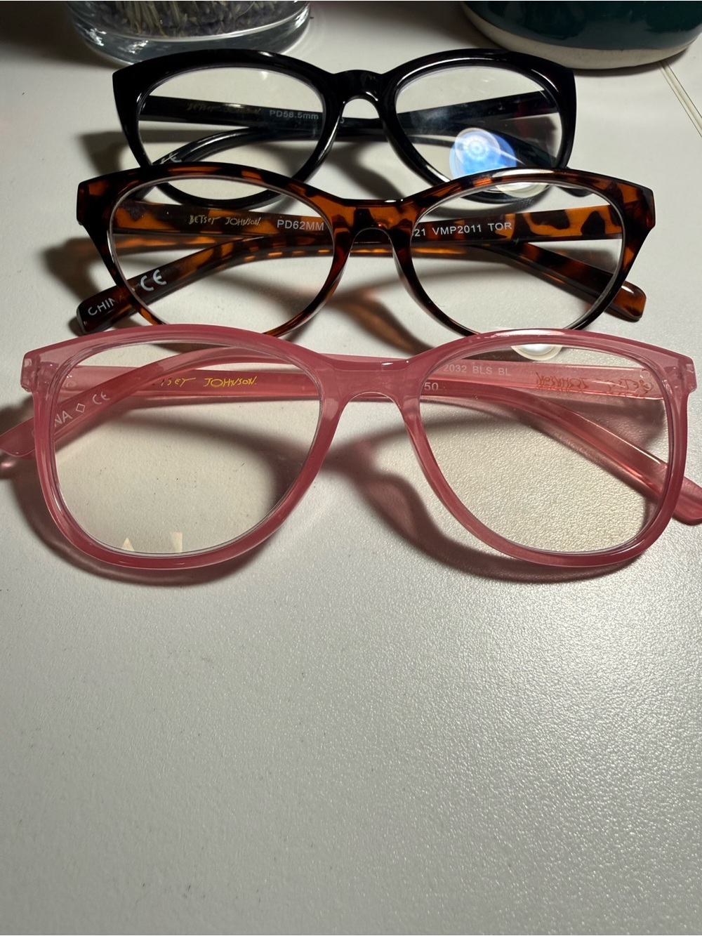 New reading glasses set cat eye style and regular  #1.50